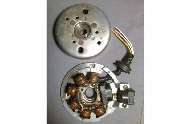 Japn gyri gyjts roboghoz ( Yamaha 2JA ) Posta az rban!