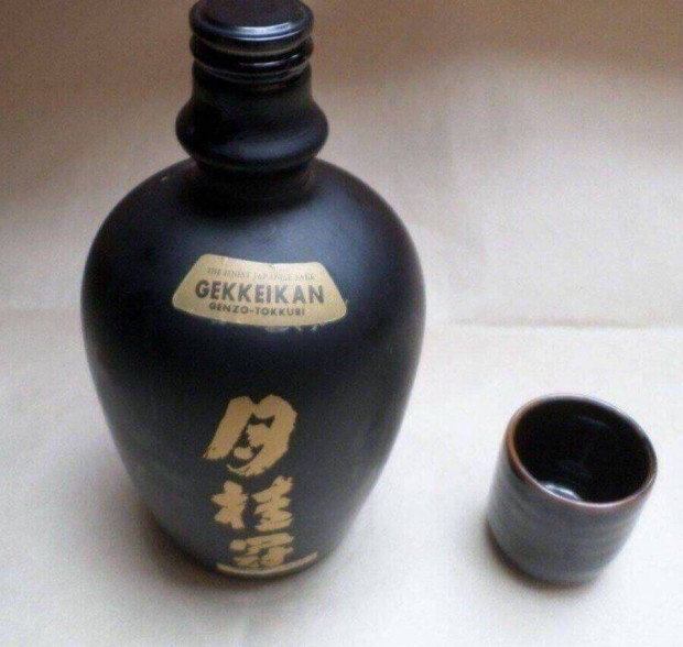 Japán kerámia szaké üveg + pohár