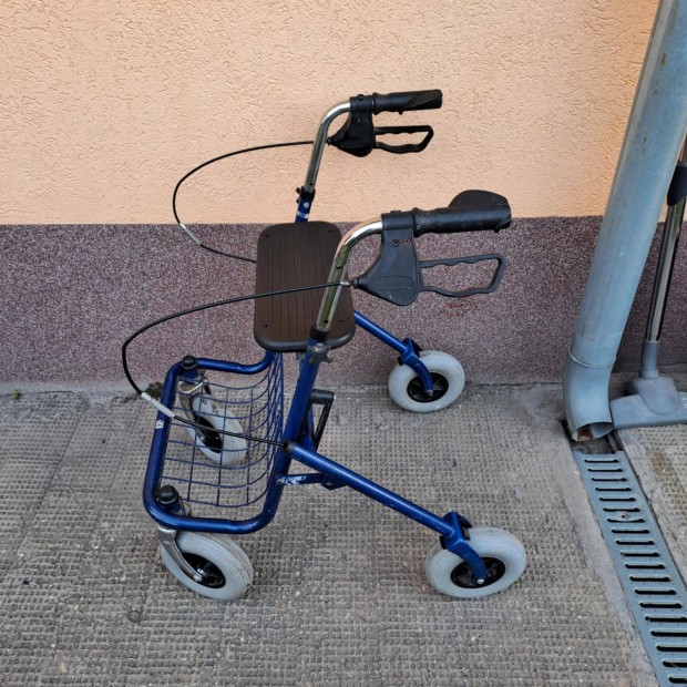 Jrssegt kocsi