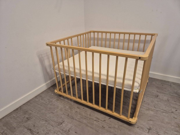 J�r�ka kis�gy 100x100cm