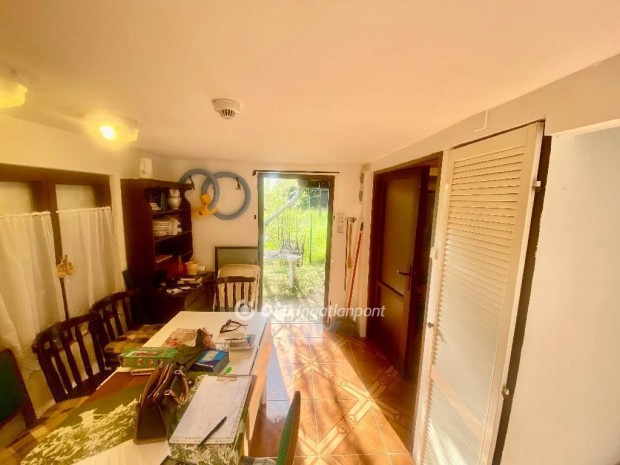 J�szap�tii 55 nm-es h�z elad�