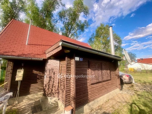 J�szap�tii 55 nm-es h�z elad�