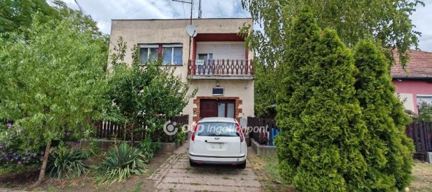 J�szap�tii elad� 92 nm-es h�z