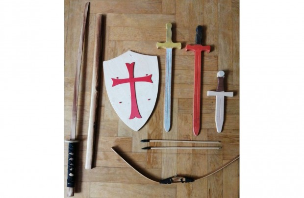 J�t�k fa kardok, pajzs, �j