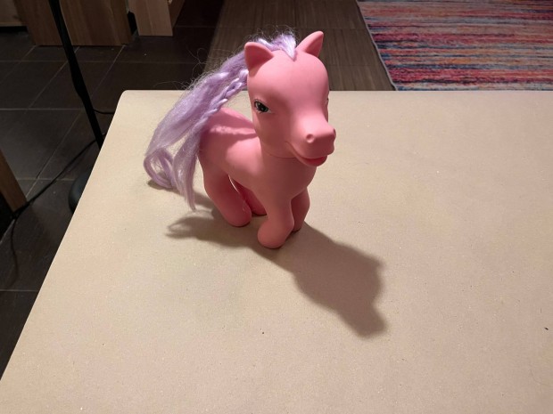 J�t�k p�ni figura