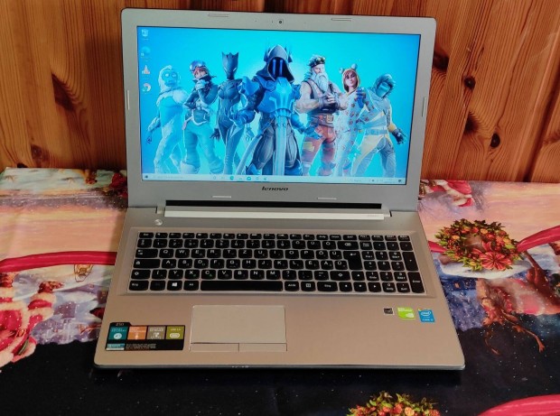 Jtkra is! Levono Z50 Laptop 500GB Sshd/ Full HD kijelzvel