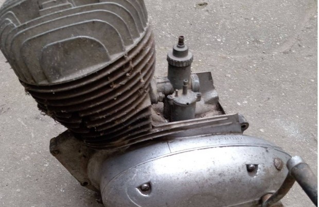 Jawa 250 /559 motorblokk ,kép szerinti állapotban egyben eladó