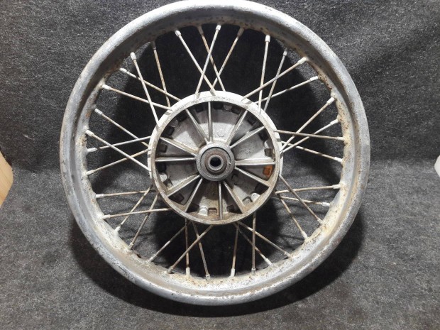 Jawa 250 / 350 / Velorex h�ts� ker�k 16 coll