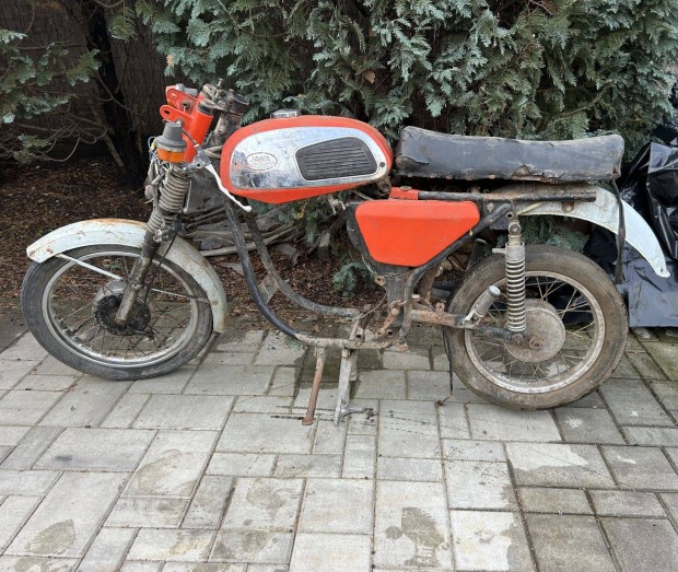 Jawa 350 634 fellelt vz