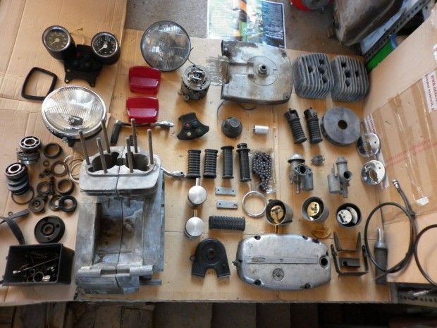 Jawa 350 , motor alkatrszek