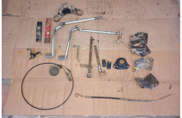 Jawa 350 fellelt állapotú alkatrészek