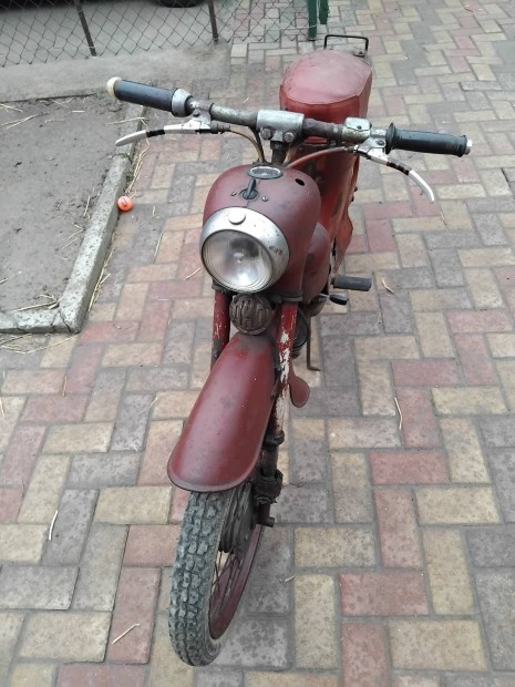 Jawa 555 pionyr