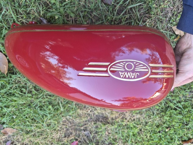 Jawa 559 / 360 zemanyag tank