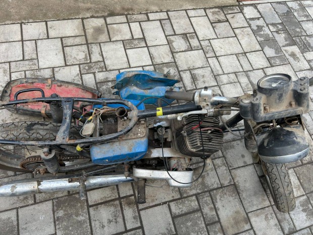 Jawa 634 350 fellelt vz alkatrszek