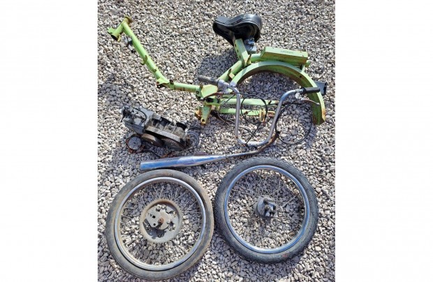 Jawa Babetta 210 alkatrszek egyben