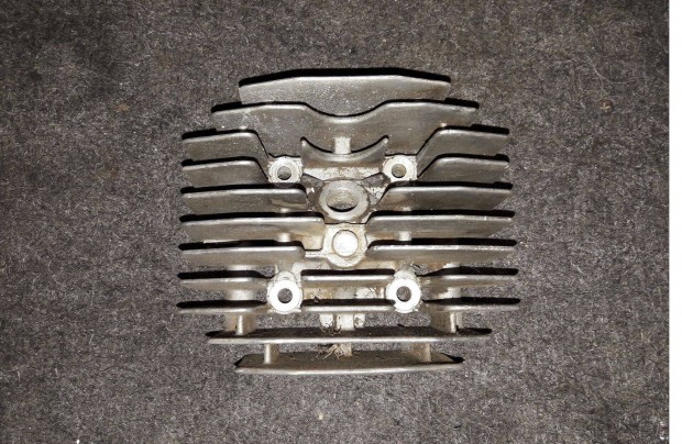 Jawa Babetta 210 hengerfej