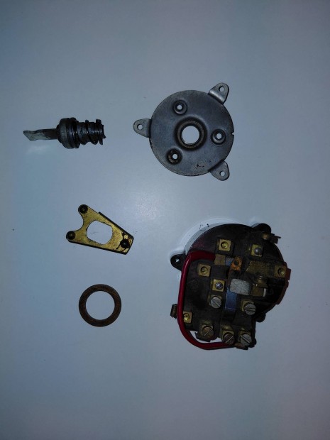 Jawa Perak gy�jt�skapcsol� alkatr�sz