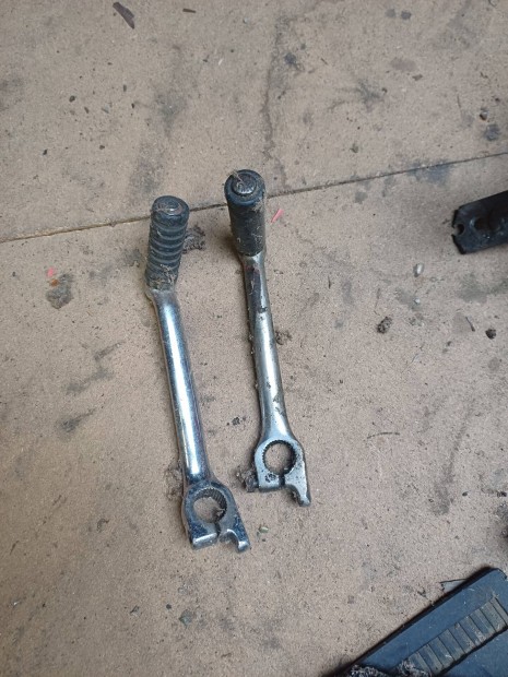 Jawa berug�-sebv�lt�kar.