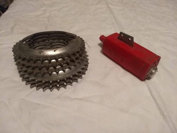 Jawa kis motor j alkatrszei