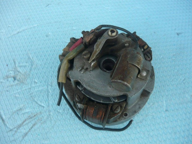 Jawa mustang alkatr�szek