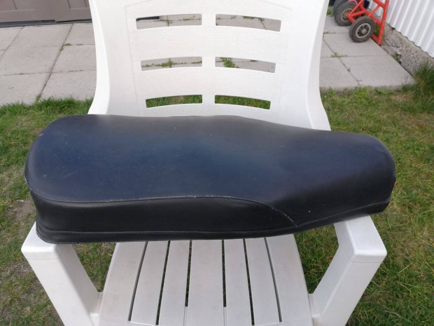 Jawa mustang typ 23 �l�s elad�