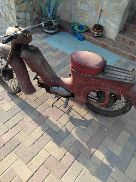 Jawa retr, vetern