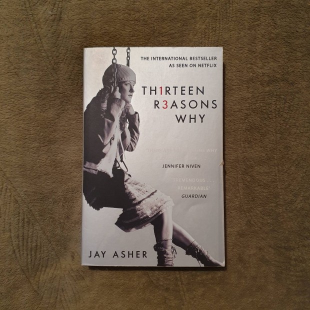 Jay Asher: Thirteen Reasons Why knyv