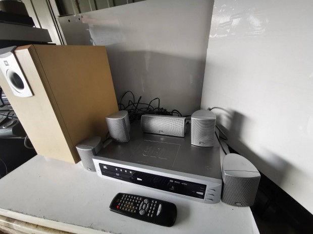 Jbl DSC-100 DVD, mp3 100 wattos hangrednszer 