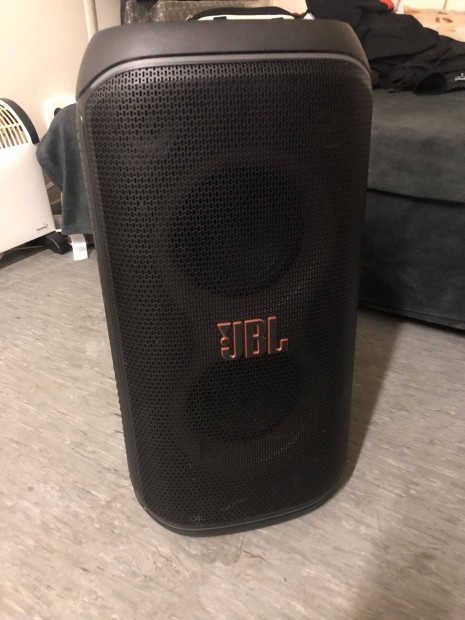 Jbl party box club 120