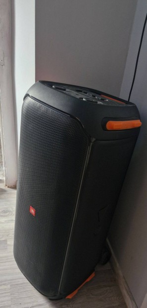 Jbl patybox 710