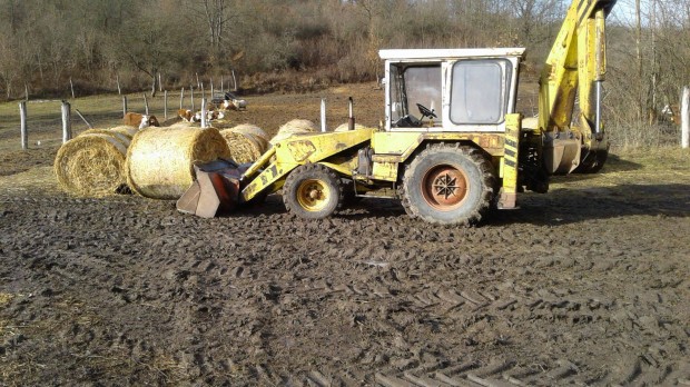 Jcb 3D 111 �rok�s�-homlok rakod� elad�