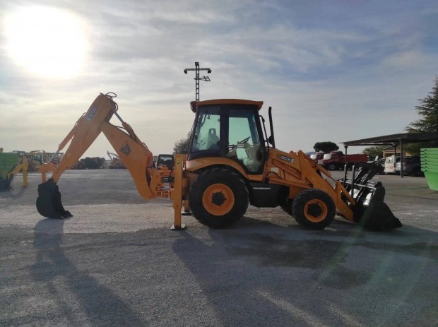 Jcb 3cx-4t-plus