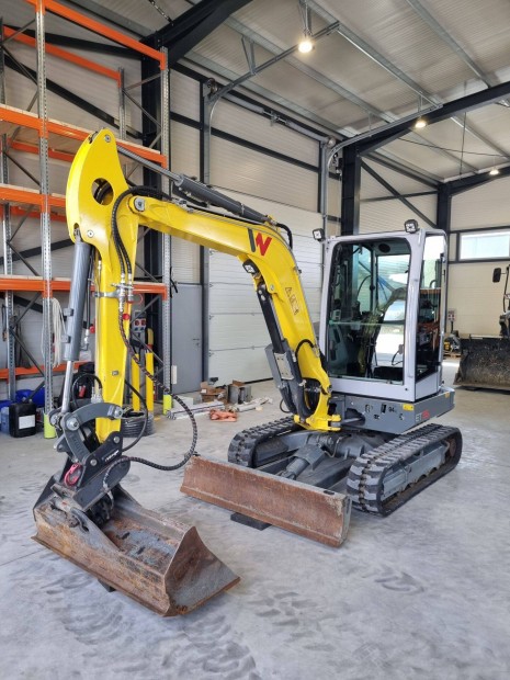 Jcb, Wacker Et35