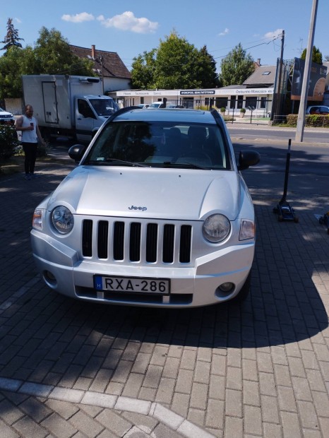 Jeep Compass 2.4 benzin