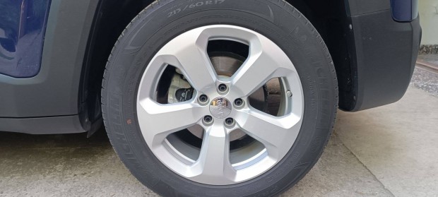 Jeep,Fiat, Alfa alufelni / Új /