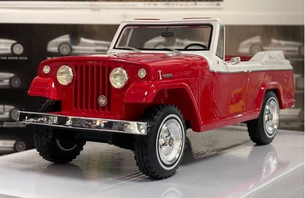 Jeep Jeepster Commando Convertible 1970 1:18 BOS-Models BOS340