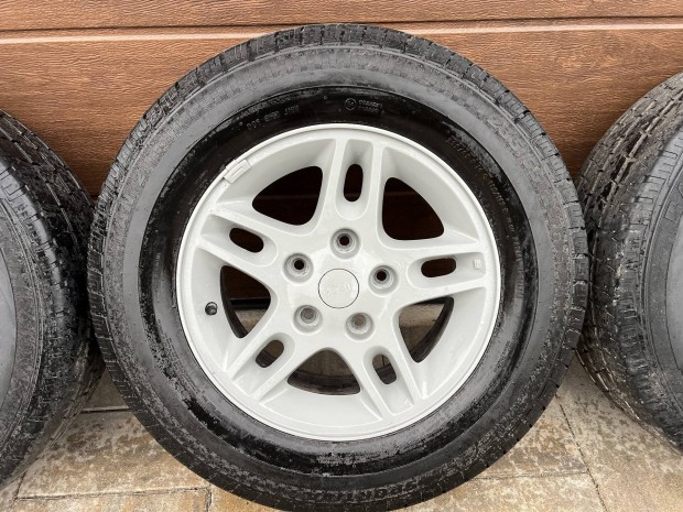 Jeep felni garnit�ra 5x127 
