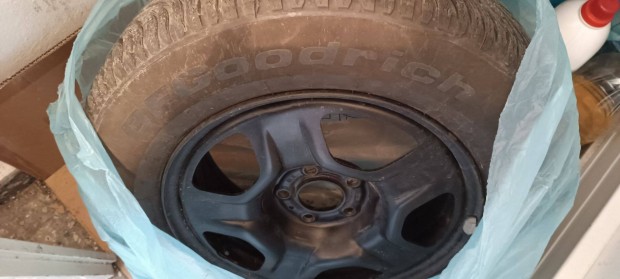 Jeep gyári télikerék garnítúra