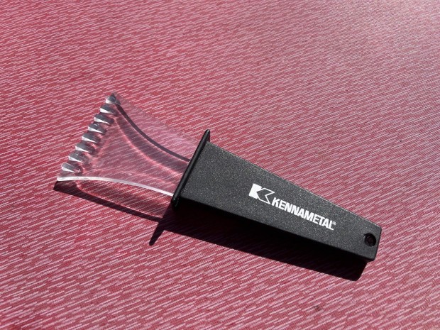 Jégkaparó (Kennametal)