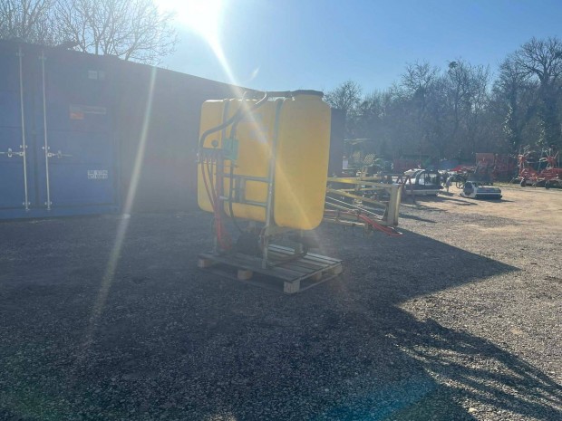 Jessernig 600l sz�nt�f�ldipermetez� 12m kerettel