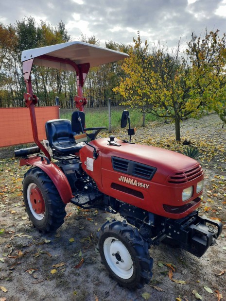Jinma 164Y kistraktor friss 5 év műszakival, kitűnő állapotban eladó !