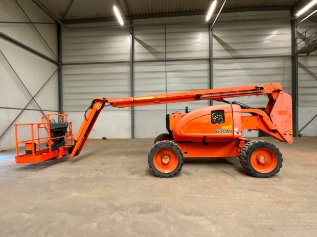Jlg 600 AJ / Üzemóra: 2 825 / Lízing 20%-tól