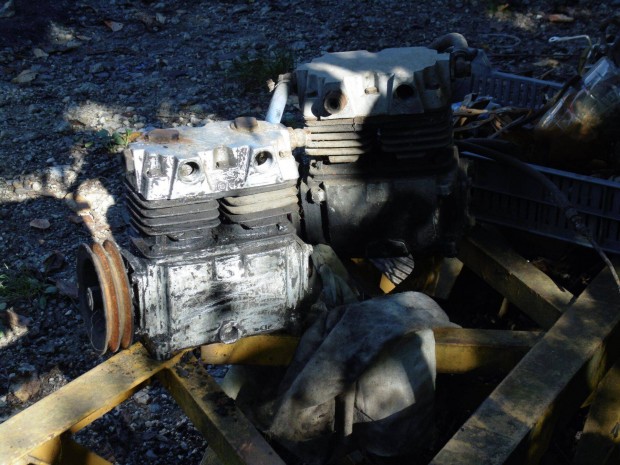 J� �llapot� 2 Hengeres Leveg�kompresszor Csepel, Ikarusz, R�ba,