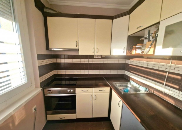 J� V�laszt�s! �rt�k�ll�, K�zponti Helyen, T�gas, Erk�lyes Lak�s