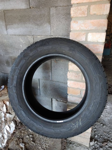 J lapot Continentl 215/60 R17 C 4db tligumi elad