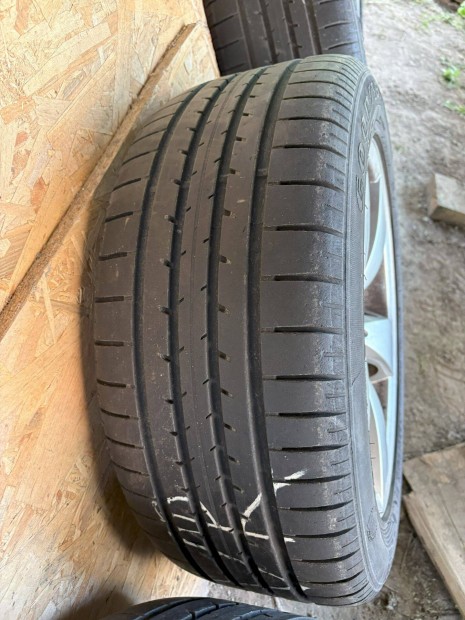 Jó állapotú 17es gyári BMW E60 alufelni+nyári gumi szett eladó