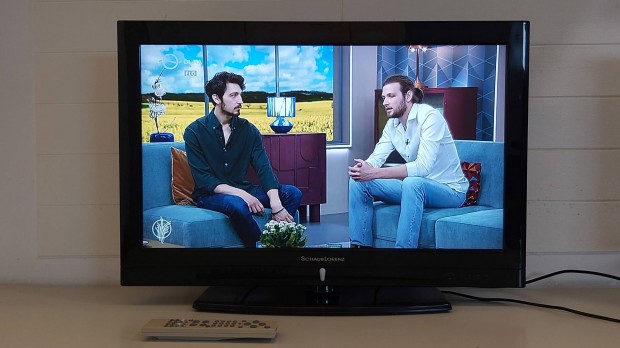 Jó állapotú,82cm-es Vestel LCD tv eladó