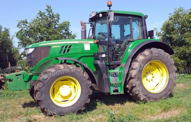 Jó állapotú John Deere 6150M traktor családi gazdaságbóll