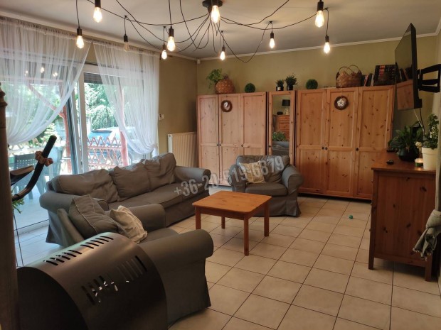 J� �llapot� h�z elad� Dunak�ml�d�n