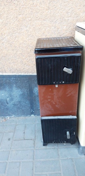 J llapot khyha elad